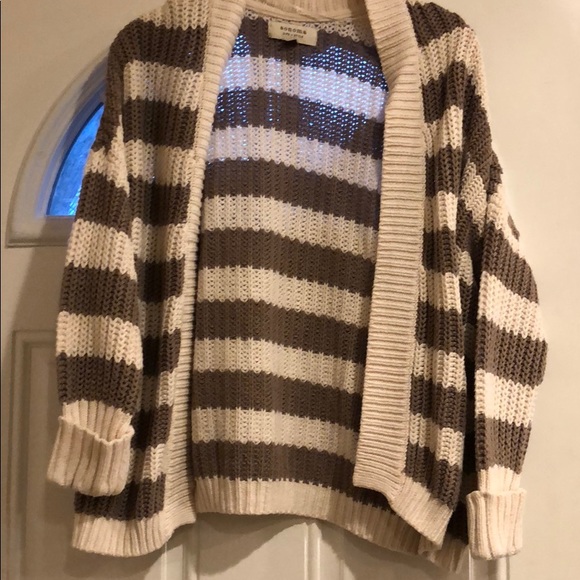 Sweater - Picture 2 of 2